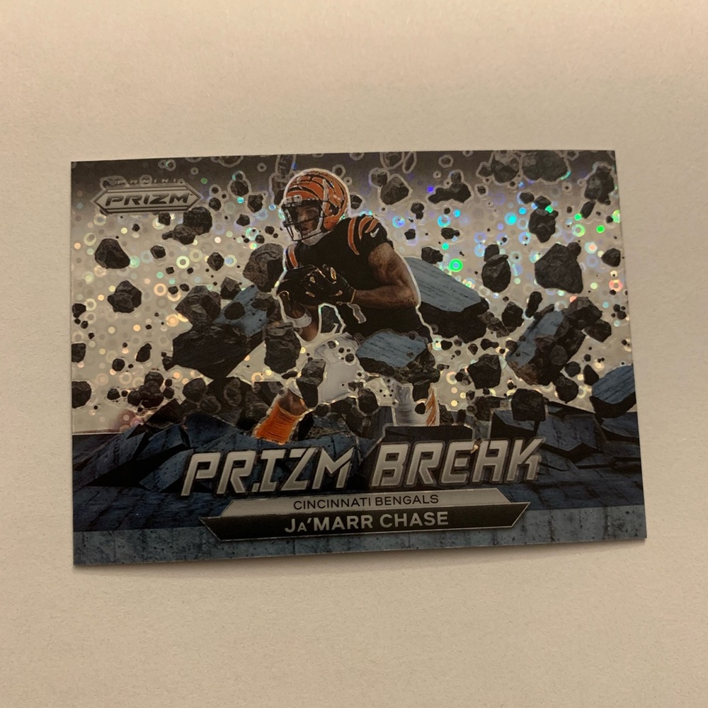 2022 Panini Prizm Jamarr Chase PB-2 Prizm Break Silver Disco No Huddle Bengals